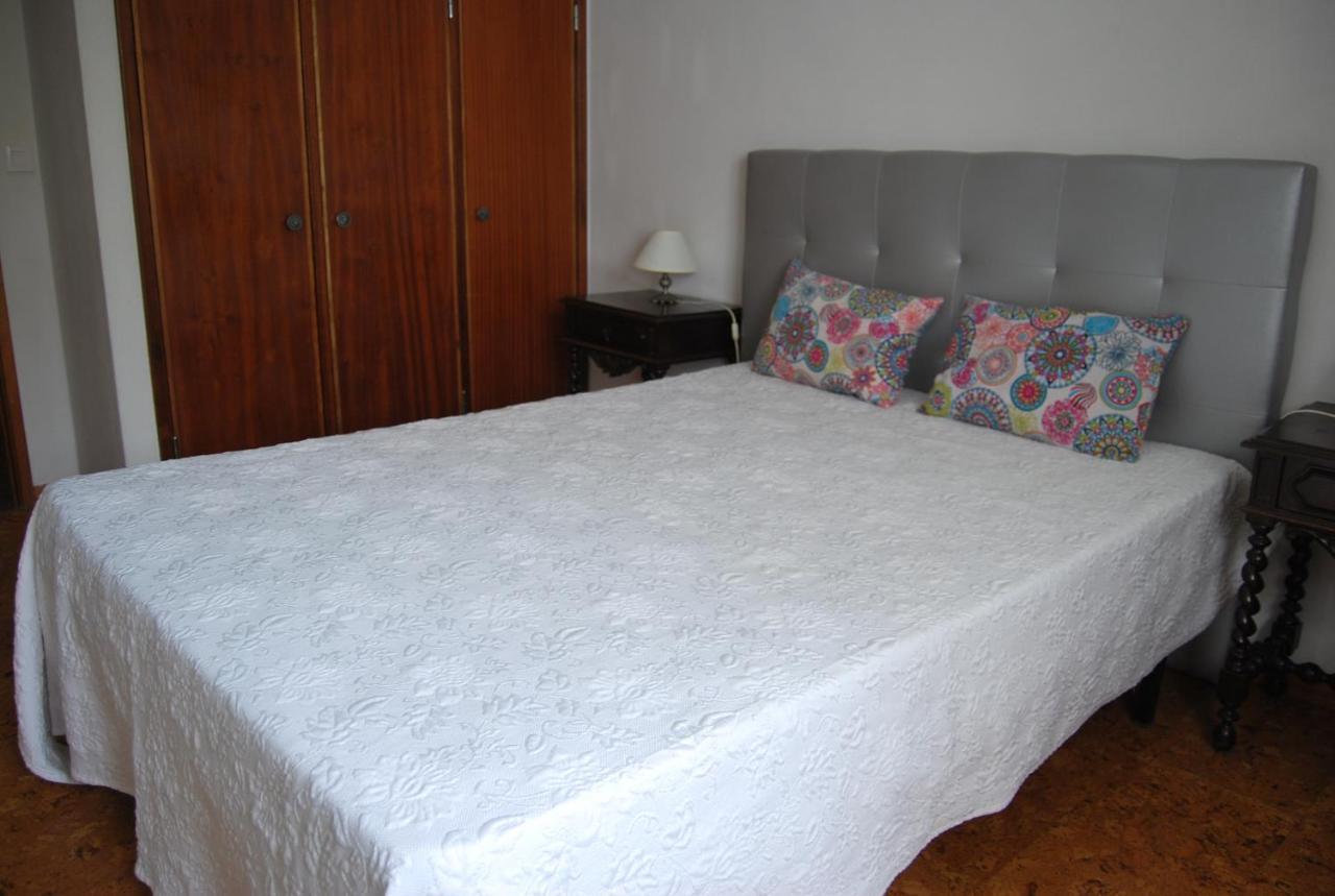 Apartamentos Mota ナザレ エクステリア 写真